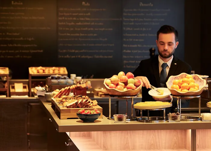 Hotell Sofitel Arc De Triomphe