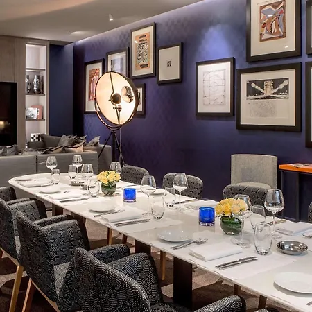 Sofitel Arc De Triomphe 5* Paris