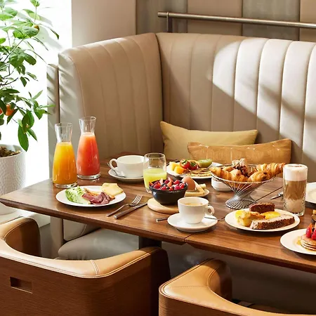 Sofitel Arc De Triomphe Paris