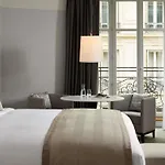 Hotel Sofitel Arc De Triomphe