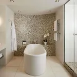 Sofitel Arc De Triomphe Hotel 5*