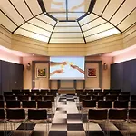 Sofitel Arc De Triomphe