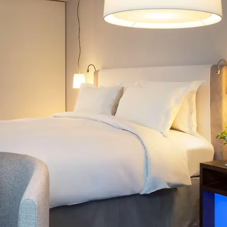 Sofitel Arc De Triomphe Otel