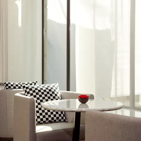 Sofitel Arc De Triomphe Hotell 5*
