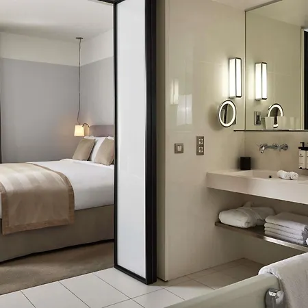 Sofitel Arc De Triomphe Paris