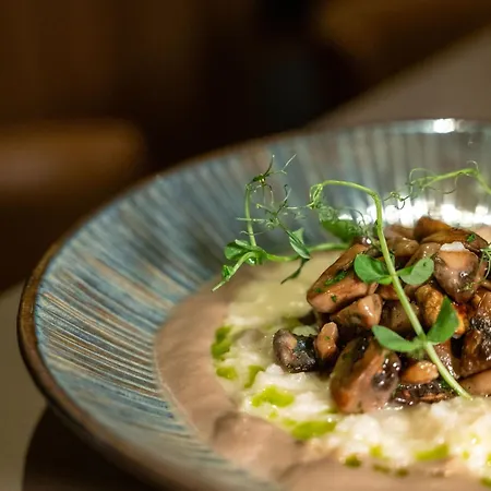 Sofitel Arc De Triomphe