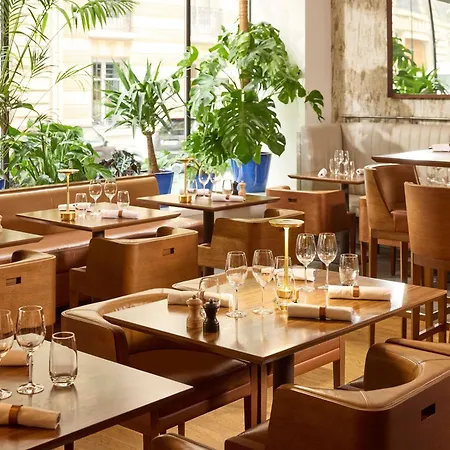 Hotel Sofitel Arc De Triomphe Paryż