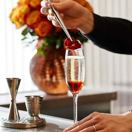 Sofitel Arc De Triomphe מלון פריז