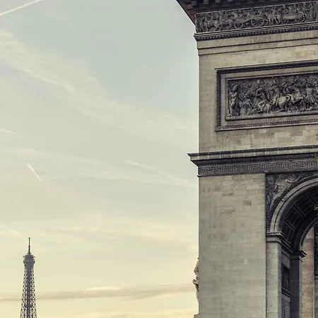 Hotel Sofitel Arc De Triomphe 5*