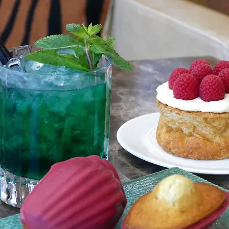 Hotel Sofitel Arc De Triomphe