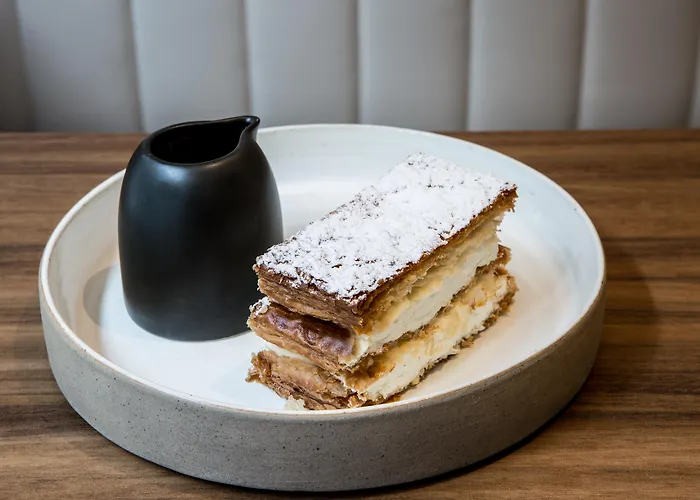 Hotel Sofitel Arc De Triomphe