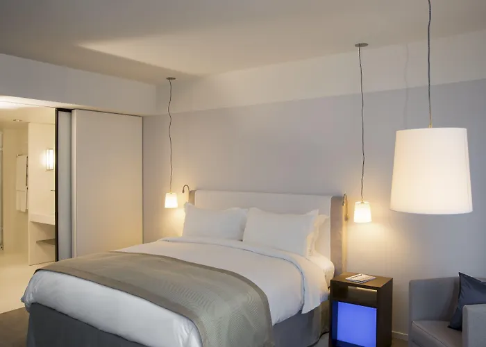 Sofitel Arc De Triomphe Hotel