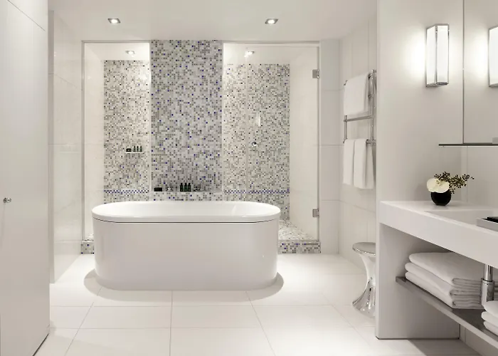 Sofitel Arc De Triomphe Hotel