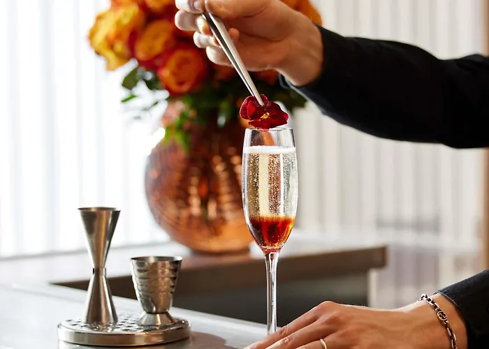 Sofitel Arc De Triomphe 5* Paříž