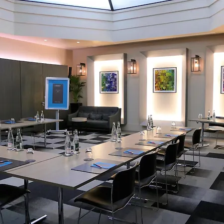 Sofitel Arc De Triomphe