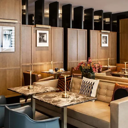 Hotel Sofitel Arc De Triomphe 5*