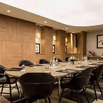 Sofitel Arc De Triomphe פריז