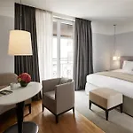 מלון Sofitel Arc De Triomphe פריז