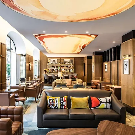 Hotel Sofitel Arc De Triomphe 5*