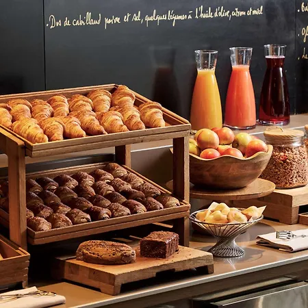 Otel Sofitel Arc De Triomphe