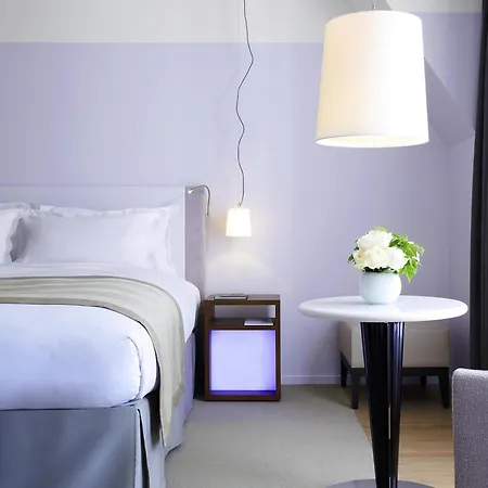 ソフィテル アルク ドゥ トリオンフ パリ